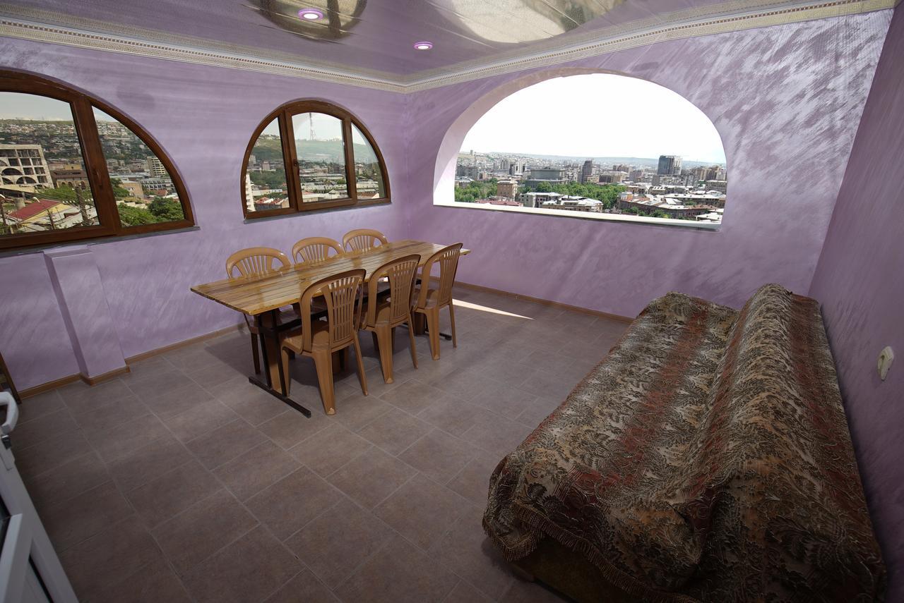 Nice House In The Heart Of The City Yerevan Exterior photo